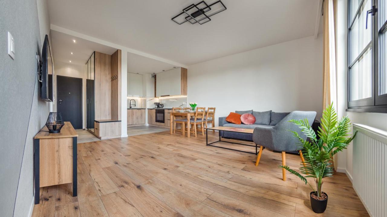 Apartamenty Sun & Snow Doki Γκντανσκ Εξωτερικό φωτογραφία
